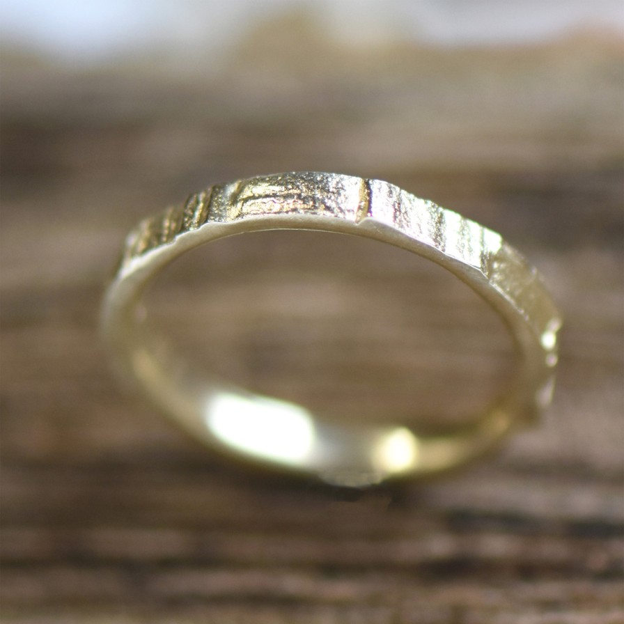 Rings Tomfoolery London | Skinny Patchwork Oak Ring In 9Ct Yellow Gold