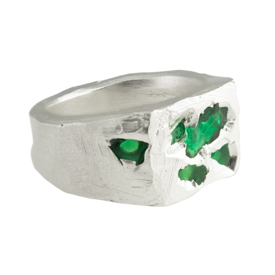 Rings Tomfoolery London | Emerald Scatter Signet Ring