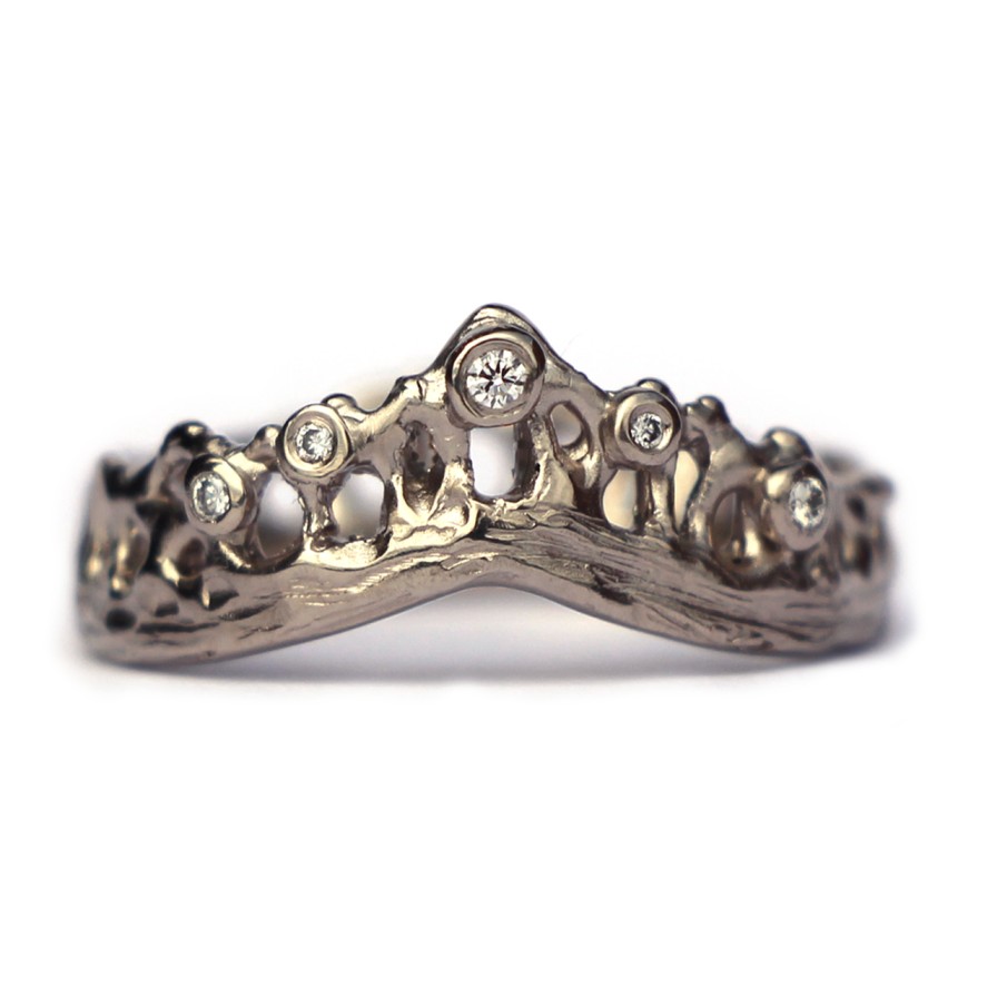 Rings Tomfoolery London | 18Ct White Gold Mermaid Crown Ring